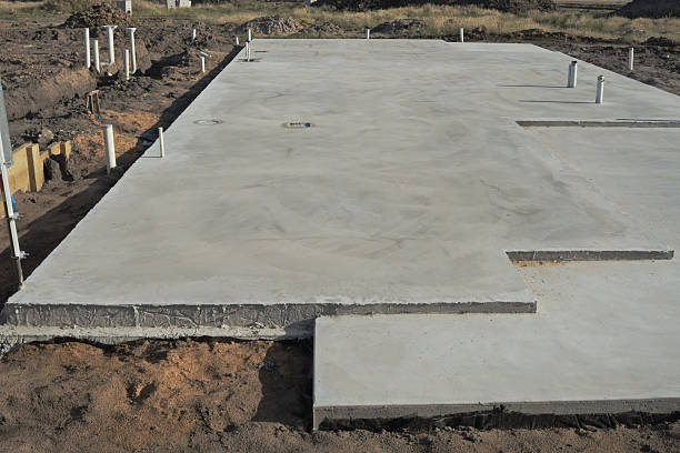 Best Custom Concrete Contractor  in Ford City, CA